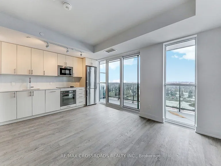 2550 Simcoe St N #1021 — Photo 12