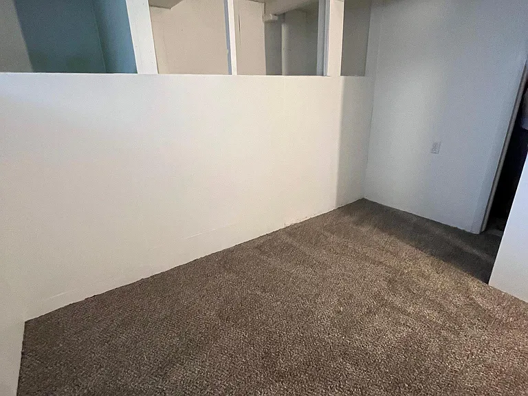 3631 S 2300 E — Photo 16