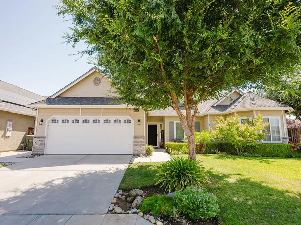 3136 N McKelvey Ave, Fresno, CA 93727