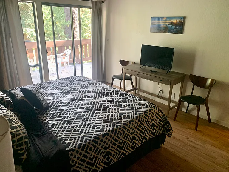 120 Country Club Dr #29 — Photo 19
