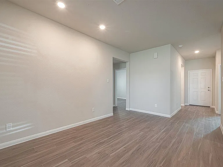 5318 Briana Dee Dr — Photo 10