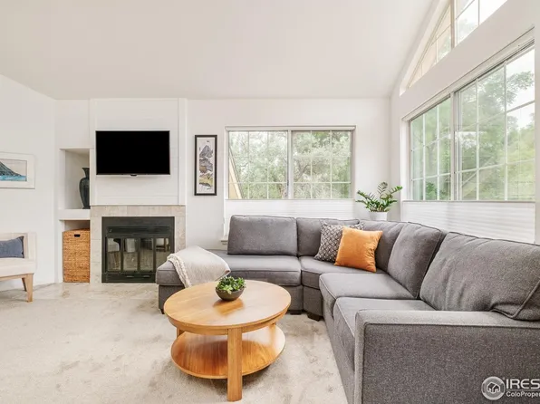 4887 White Rock Cir #F, Boulder, CO 80301