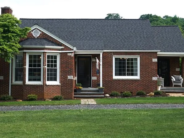 707 Beaver Creek School Rd, West Jefferson, NC 28694