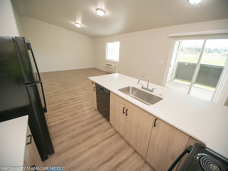 Cedar Ridge Apartments — Photo 22