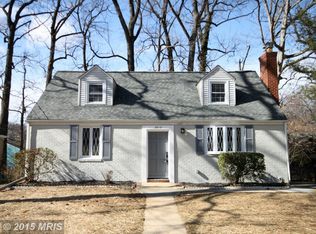 3012 Woodlawn Ave, Falls Church, VA 22042
