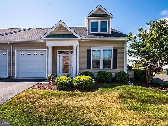 2nd image of 31209 Camellia Dr #18