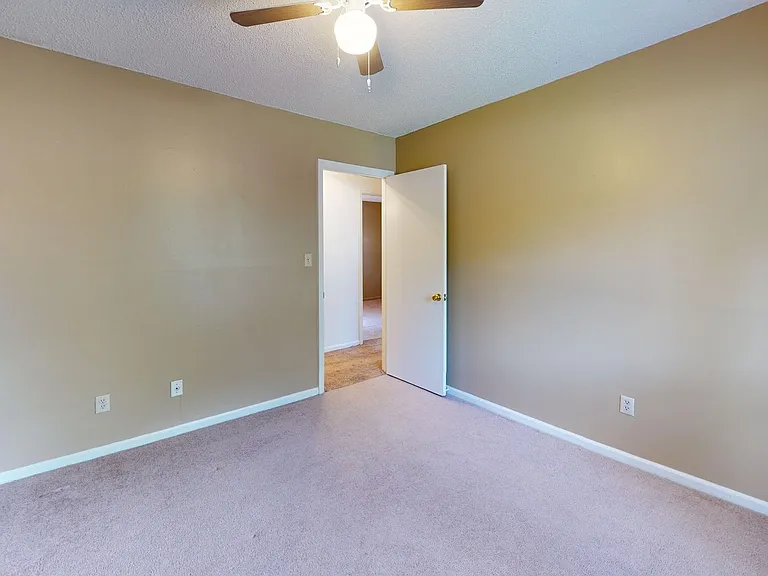 130 Graylynn Dr — Photo 10