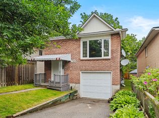 718 Mountain Ash Rd, Peterborough, ON K9J 8K1