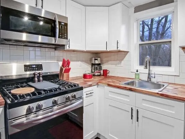 4160 NE Winn Rd, Kansas City, MO 64117