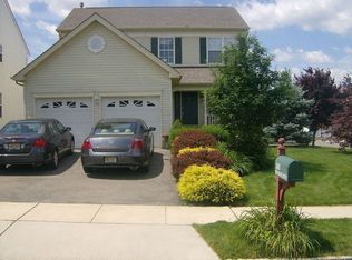 500 Madison Dr, Stewartsville, NJ