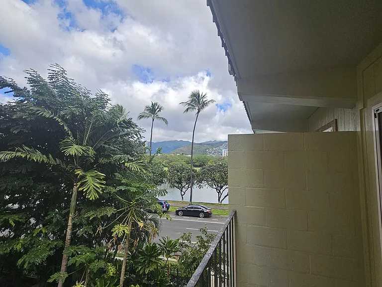 2439 Ala Wai Blvd #10 — Photo 7