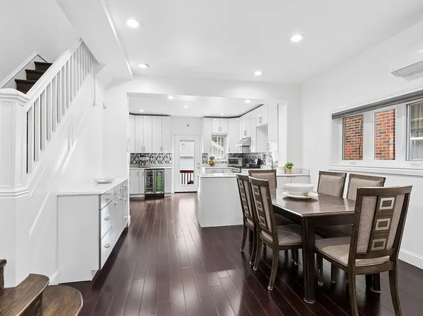 28 Bulwer Pl #Hse, Brooklyn, NY 11207