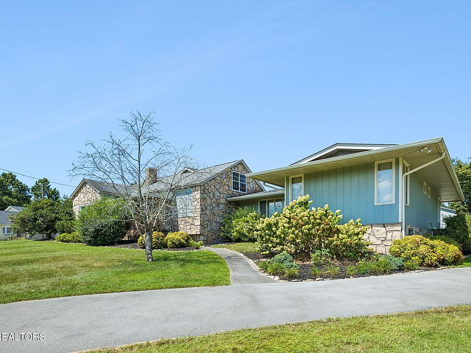 1st image of 8005 Corryton Luttrell Rd