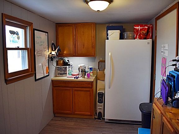 5th image of 1398 W 520th Ave