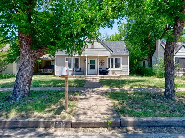 1233 Peach St, Abilene, TX 79602