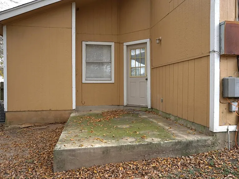 6320 Waddesdon Wood — Photo 22