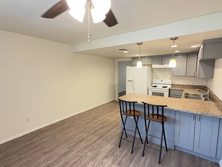 4418 N 53Rd Ln — Photo 54