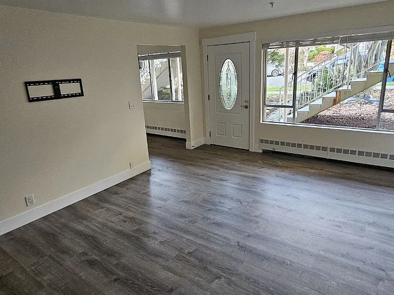 19 Ward St #3 — Photo 3