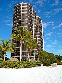 5th image of 6640 Estero Blvd #204