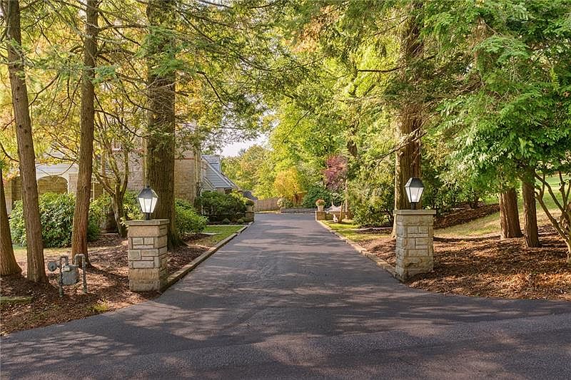 900 W Ingomar Rd, Pittsburgh, PA 15237 Zillow