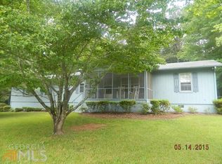 176 Lakeshore Dr, Jackson, GA 30233