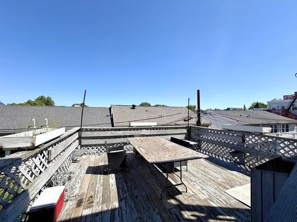 512 E 3rd St APT 2, Boston, MA 02127