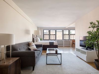 241 E 76th St APT 8B, Manhattan, NY, 10021