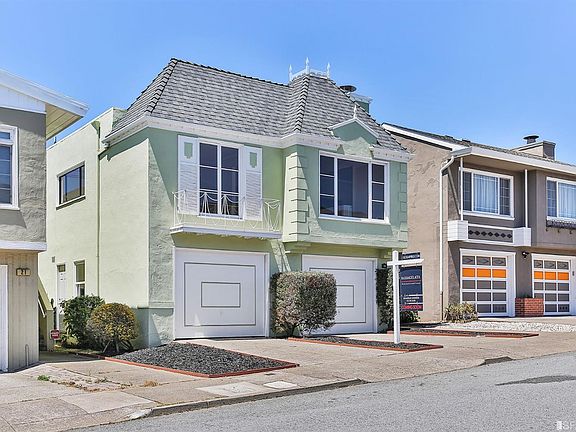 3rd image of 15 Clearfield Dr