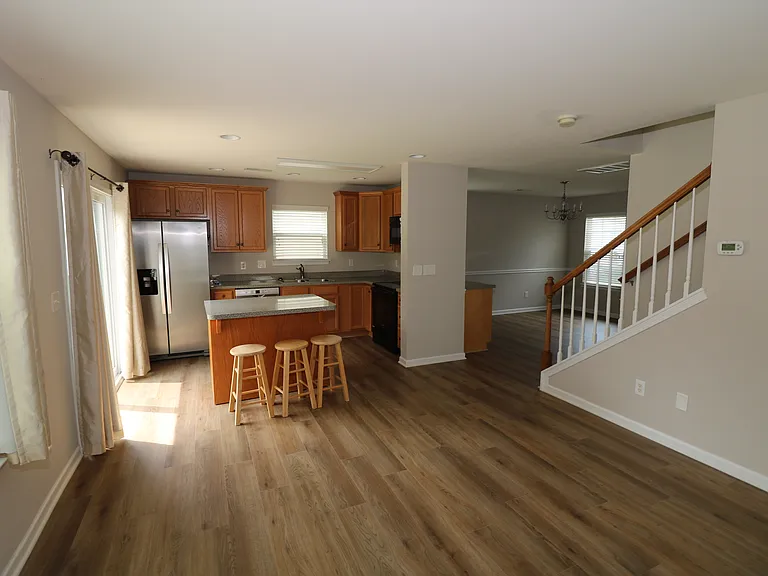 4022 Linsbury Ct — Photo 10