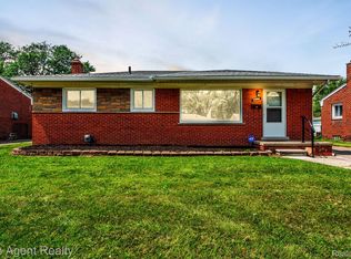 21959 Hill St, Warren, MI 48091