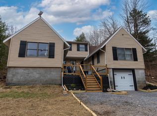 424 Rose Valley Rd, Newport, NY 13416