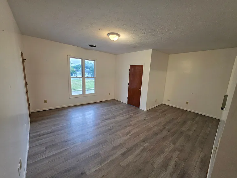 907-913 S Limestone St #913 UPPER — Photo 6