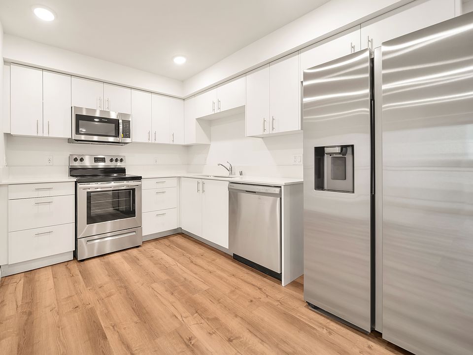1st image of 11514 Cumpston St #202