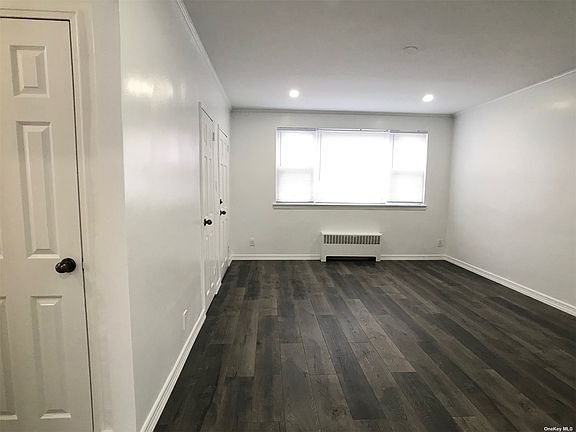 3rd image of 2459 43rd St