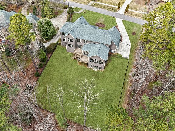 3rd image of 7304 Hasentree Club Dr