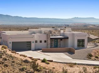 5617 Baranca Overlook Ct NE, Rio Rancho, NM 87144