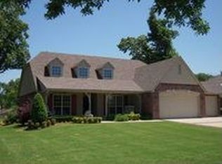 6008 Lake Breeze Rd, Grove, OK 74344