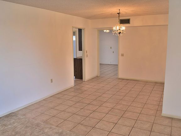 3rd image of 17414 N 99th Dr