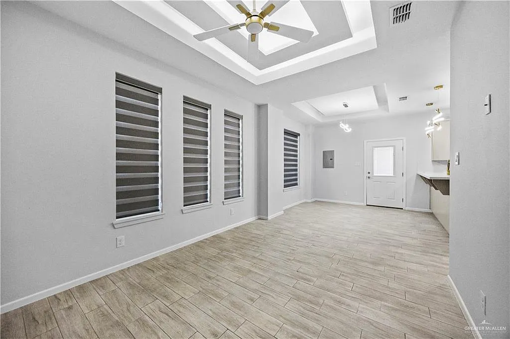 4701 Mulberry Ave — Photo 2
