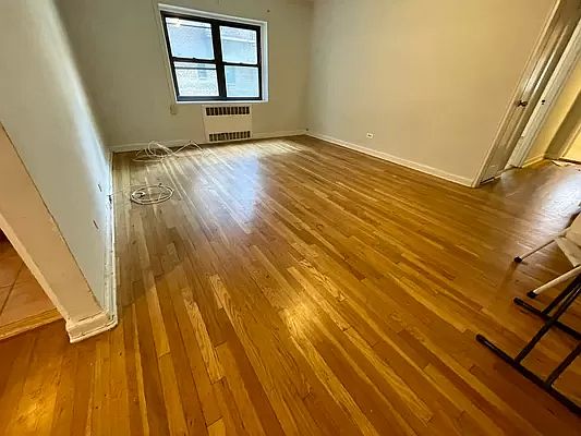 4th image of 81-10 135th St #206