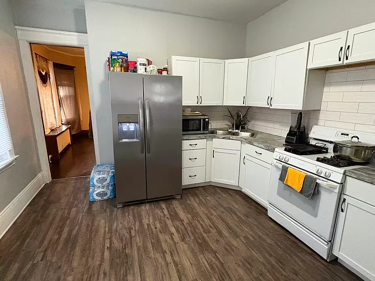 2709 Portland Ave #1 — Photo 6