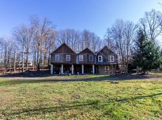 328 Tanyard Hollow Rd, Connellsville, PA 15425