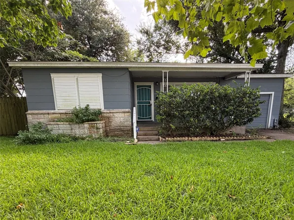 2013 6th St N, Texas City, TX 77590