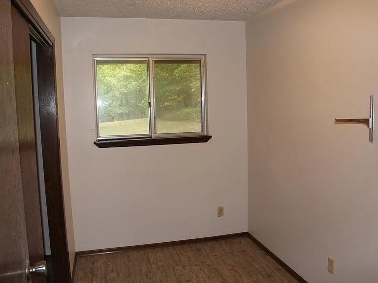 11429 E Applehill Rd — Photo 5