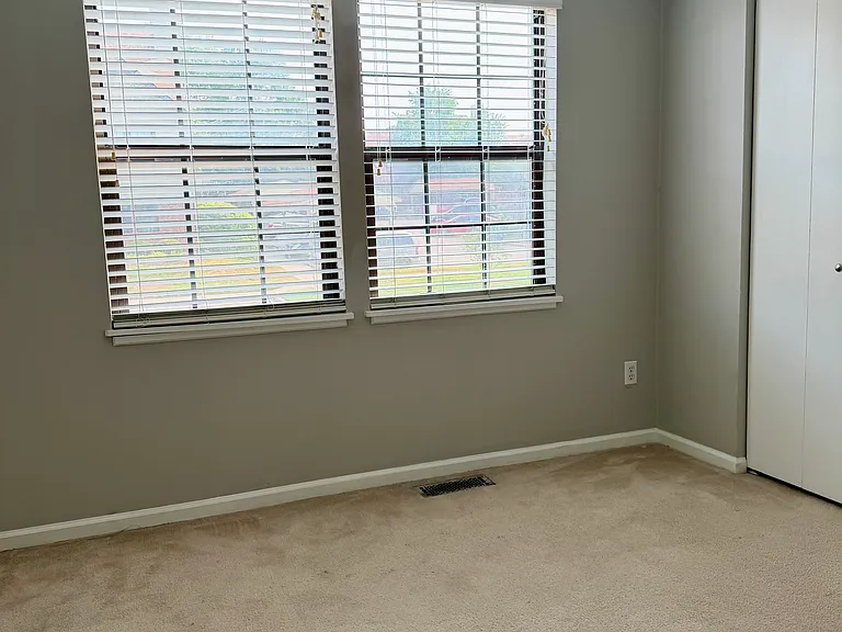 3441 Laredo Dr #52 — Photo 10