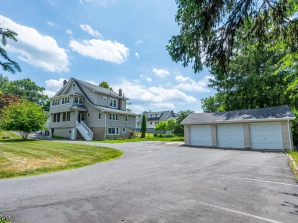 81 Lane Avenue, West Caldwell Twp., NJ 07006