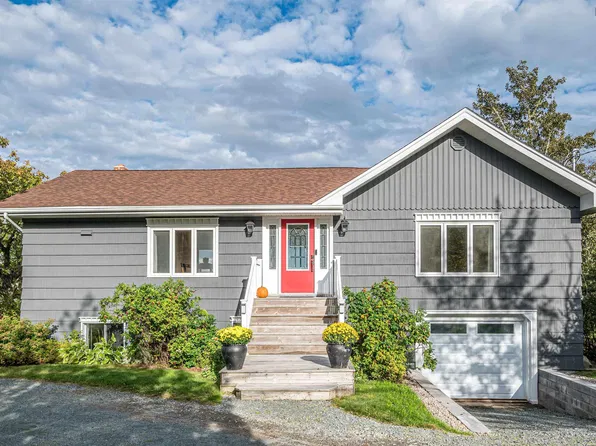 1724 Crowell Rd, East Lawrencetown, NS B2Z 1N7