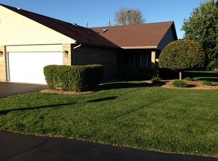 5000 W Circle Pl, Midlothian, IL 60445