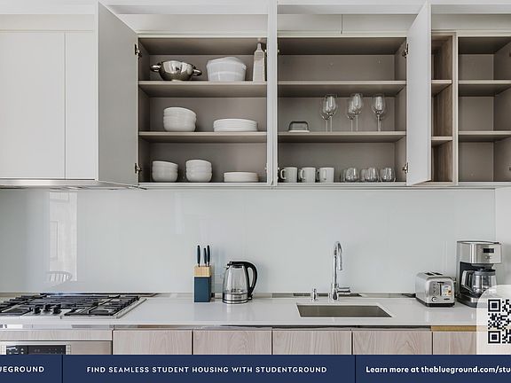 5th image of 572 11th Ave APT 8T