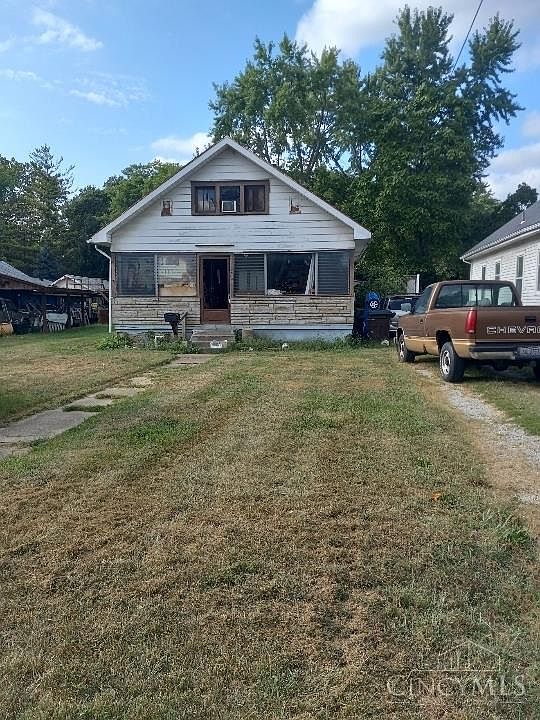 1st image of 1918 Winona Dr